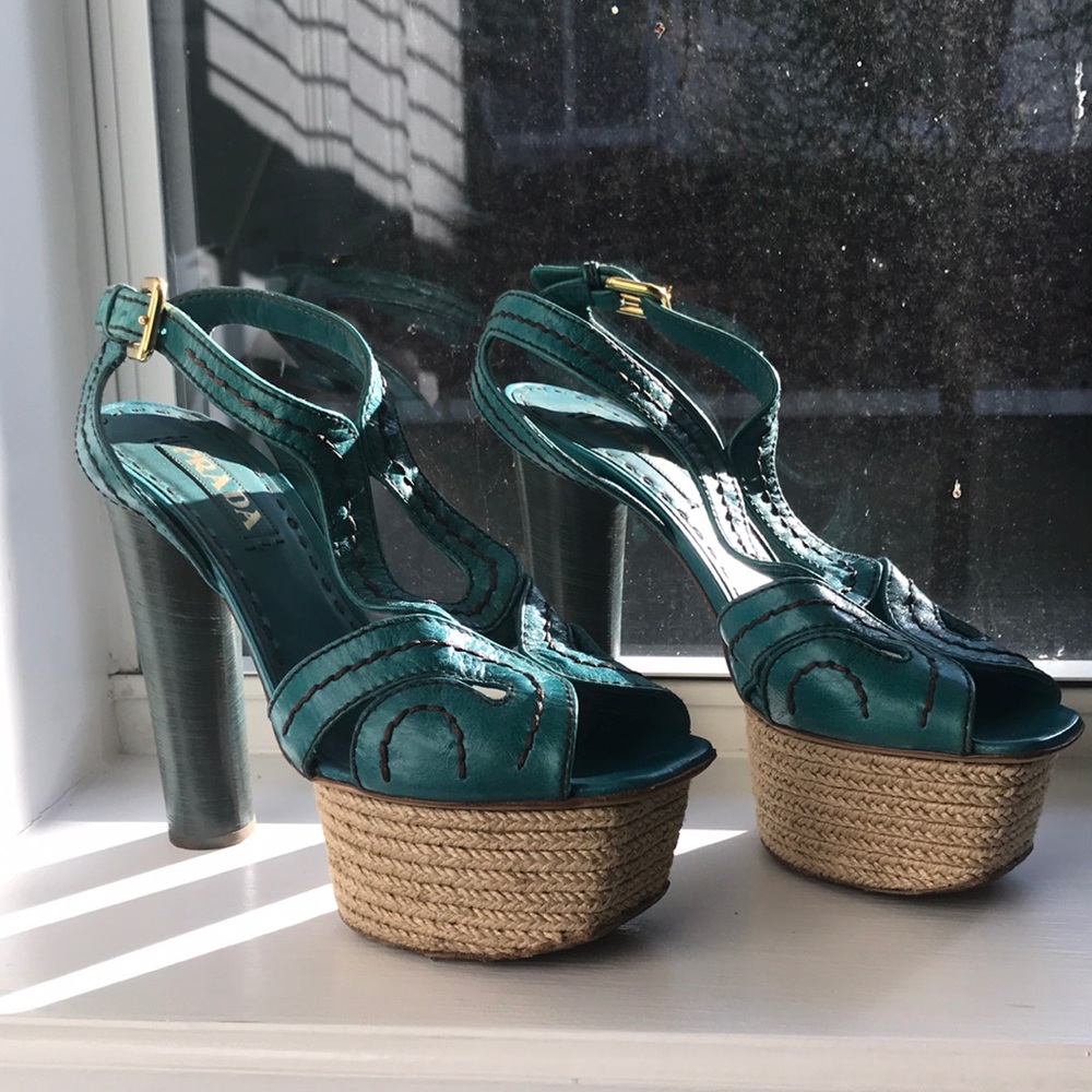 Prada Espadrille platform leather sandal sz 38.5